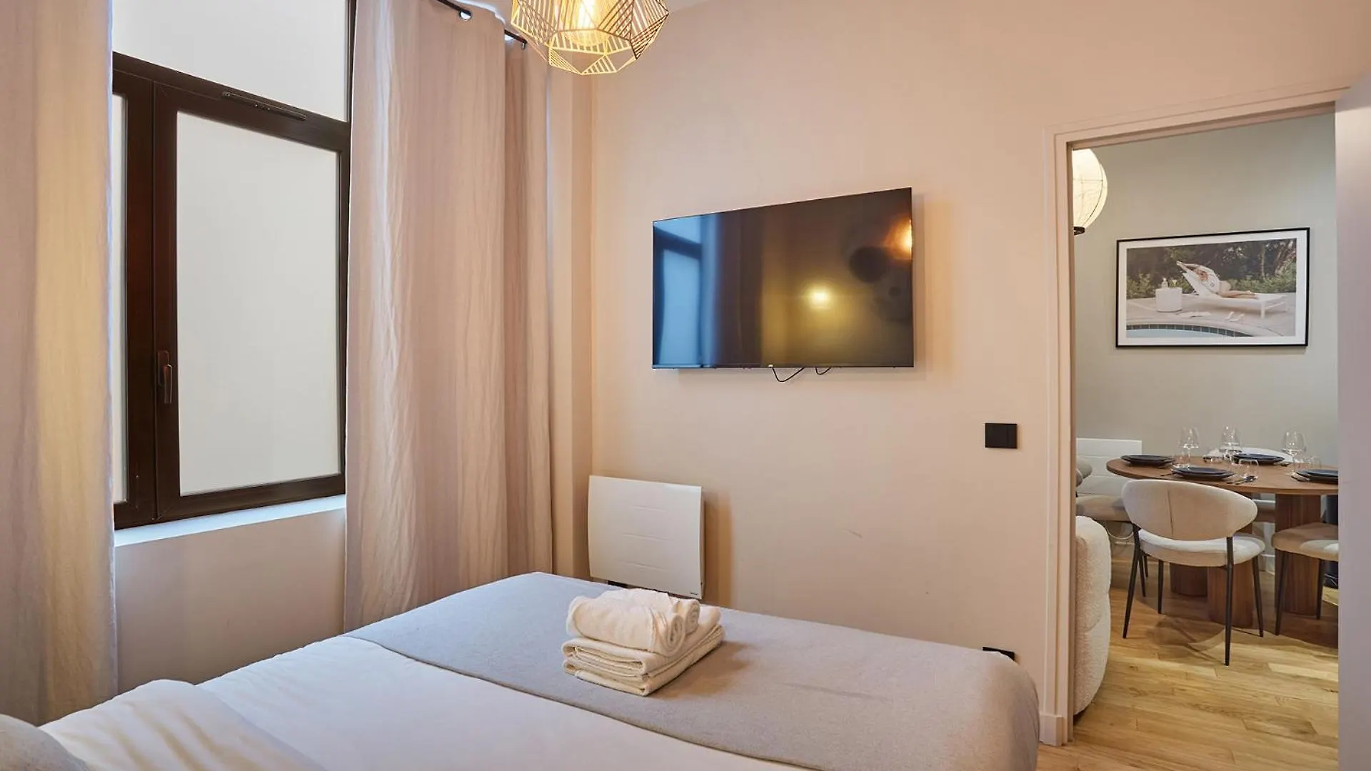 Center Of By Prestige * Paris